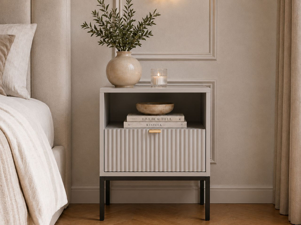 Table de Chevet avec Amber gris